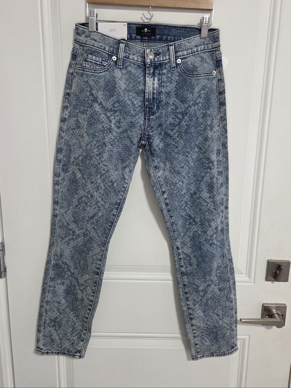 NWT - 7 For All Mankind Women's Animal Print Super Skinny Ankle Jeans - Size 25